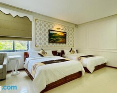 Khách sạn New Palace Hotel (Sơn Tịnh, Việt Nam)