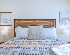 Toàn bộ căn nhà/căn hộ Teton Homestead : Enjoy The Teton Sunrise (2bd New Home) (Tetonia, Hoa Kỳ)