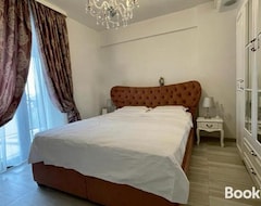 Entire House / Apartment Lux Apartament (Focsani, Romania)