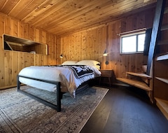 Tüm Ev/Apart Daire Secluded A-frame Cabin In Idyllwild On 8 Acres / 4 Miles From Town / Sleeps 6 (Idyllwild, ABD)