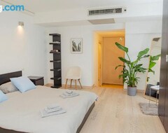 Casa/apartamento entero [navigli 10 Min] Loft Moderno Con Area Esterna (Milán, Italia)