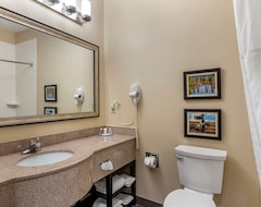 Khách sạn Comfort Inn & Suites El Dorado (El Dorado, Hoa Kỳ)