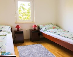 Hele huset/lejligheden Four Bedrooms Villa Anita (Dobrinj, Kroatien)