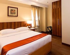 V Hotel and Apartel (Baguio, Philippines)
