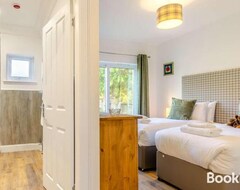 Cijela kuća/apartman 6 Bed In St Andrews 89572 (Leuchars, Ujedinjeno Kraljevstvo)