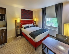 Hotel Simply Rooms & Suites (London, United Kingdom)