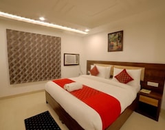 Khách sạn Hotel (Delhi, Ấn Độ)