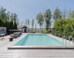 Hele huset/lejligheden Seafront Villa - Pool - Jacuzzi - Gym - Beach (Salo, Finland)