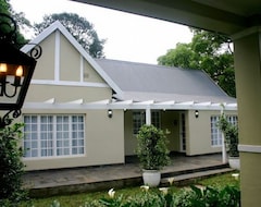 Khách sạn Eshowe Hills Secretarys Cottage (Eshowe, Nam Phi)