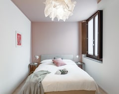 Hele huset/lejligheden Varesina Suite - Pavia City Center - By Host4u (Pavia, Italien)