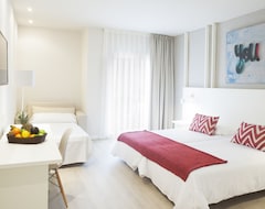 Hotel Ibersol Antemare - Adults Only (Sitges, Spain)