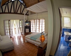 Hoyohoy Villas Resort, Inc. (Santa Fe, Philippines)