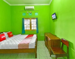 Khách sạn Spot On 91357 Hotel Mulyo (Purwokerto, Indonesia)