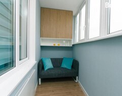Koko talo/asunto Happy Apartment, Warmth, Comfort, Turquoise (Kiova, Ukraina)