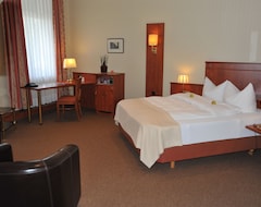 Khách sạn Hotel Rheinischer Hof (Erkelenz, Đức)