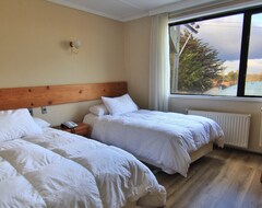 Khách sạn Hotel Saltos Del Paine (Puerto Natales, Chile)