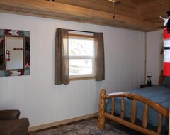 Casa rural Hayfield Cabin 1, A Place To Get Away From It All! (Fort Laramie, USA)