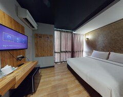 Hotelli Izen Plus (Rayong, Thaimaa)