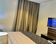 Khách sạn Golden Tulip Oniru Suites (Lagos, Nigeria)