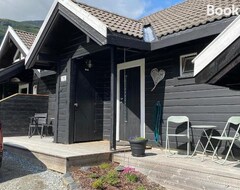 Entire House / Apartment Voss - Flott Hytte I Bavallstunet (Voss, Norway)