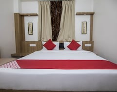 Hotel OYO 15700 Spectrum Residency (Guwahati, India)