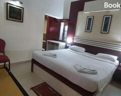 Khách sạn Istay Hotel Aaavaas ! Puri (Puri, Ấn Độ)