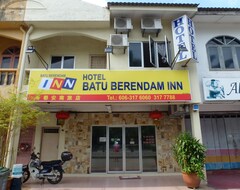 Khách sạn Batu Berendam Inn (Batu Berendam, Malaysia)