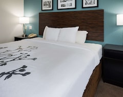 Hotel Sleep Inn & Suites (Port Clinton, USA)