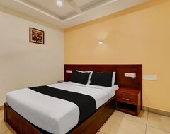 Hotel OYO 23318 West Gate Inn & Suites (Thekkady, India)