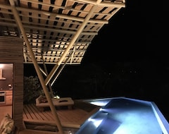Koko talo/asunto 10 Mn To Tamarindo Perched House With Superb Views And Swimming Pool (Playa Tamarindo, Costa Rica)