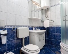 Koko talo/asunto Apartman Edi (Split, Kroatia)