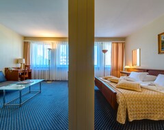 Khách sạn Hotel Century (Geneva, Thụy Sỹ)