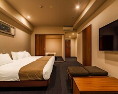 Khách sạn Randor Residential Hotel Kyoto Suites (Kyoto, Nhật Bản)