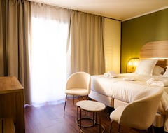 Hotel Chris'tel (Le Puy-en-Velay, Francia)
