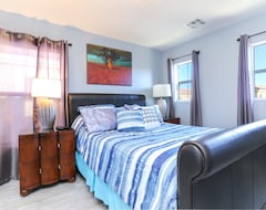 Toàn bộ căn nhà/căn hộ Blue Haven. 3 Bedroom. 3.5 Bath (Las Vegas, Hoa Kỳ)