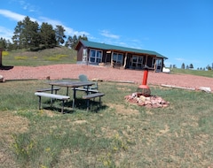 Entire House / Apartment Wonderfully Remote Cabin For Unplugging With Prairie Dogs And Horse Friendly. (Clearmont, USA)