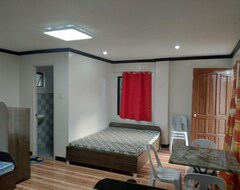 Casa/apartamento entero Welcoming Comfy Room #4 With 2 Single Beds (Sindangan, Filipinas)