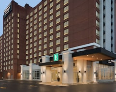 Khách sạn Embassy Suites by Hilton Toronto Airport (Toronto, Canada)