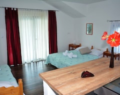 Huoneistohotelli Apartments Maxhit (Tivat, Montenegro)