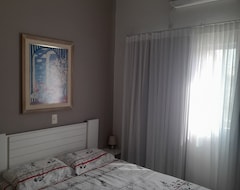 Tüm Ev/Apart Daire Excellent Two Bedroom Apartment One Suite 100 Meters From The Sea (Tijucas, Brezilya)