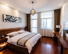 Yihao Mingdu Manor Hotel (Jintan, China)