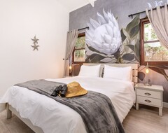 Hotel Sixteen Guesthouse On Main (Hermanus, South Africa)