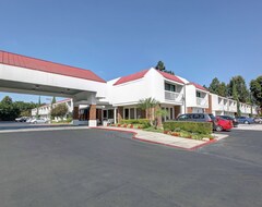 Hotel Motel 6 Irvine - Orange County Airport (Santa Ana, USA)