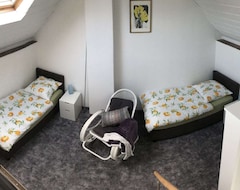 Koko talo/asunto Comfortable Apartment On The Storm Farm (Grefrath, Saksa)