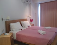 Hotelli Maria Apartments (Agia Pelagia, Kreikka)