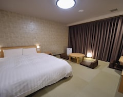 Hotelli Hotel Dormy Inn Chiba City Soga (Chiba, Japani)