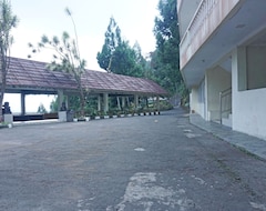 Hotel Oyo 92966 Villa Bukit Awan (Puncak, Indonezija)