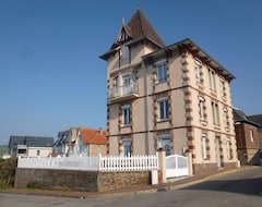 Koko talo/asunto Apartment For 4 Persons (Hautot-sur-Mer, Ranska)