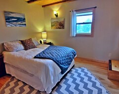 Entire House / Apartment High Desert Dream Cabin (Mancos, USA)