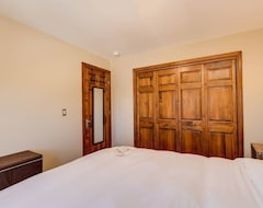 Toàn bộ căn nhà/căn hộ Cozy Red Roost Residence Essential Getaway (Breckenridge, Hoa Kỳ)